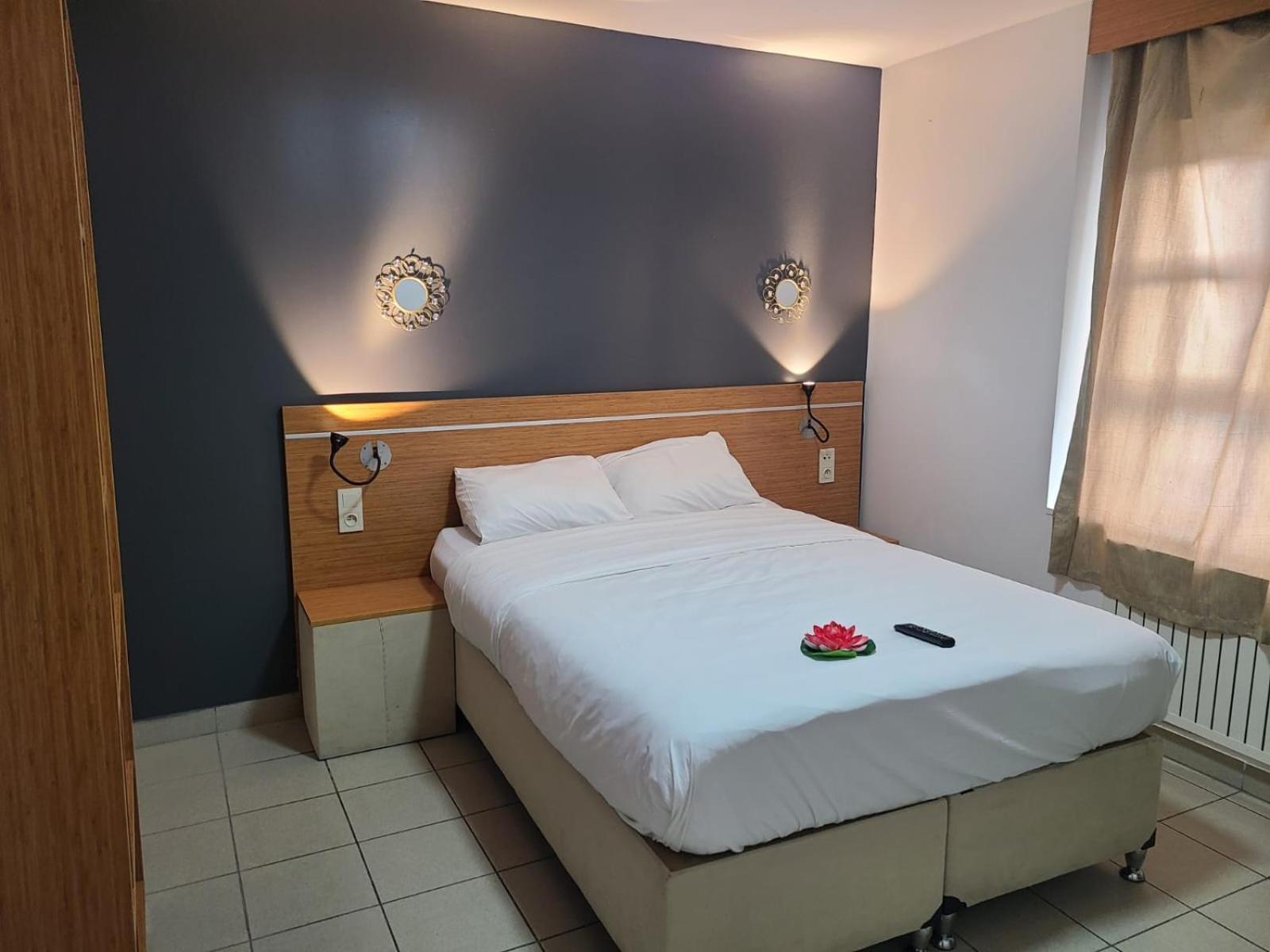 Hotel Victoire, Poitiers Gare エクステリア 写真